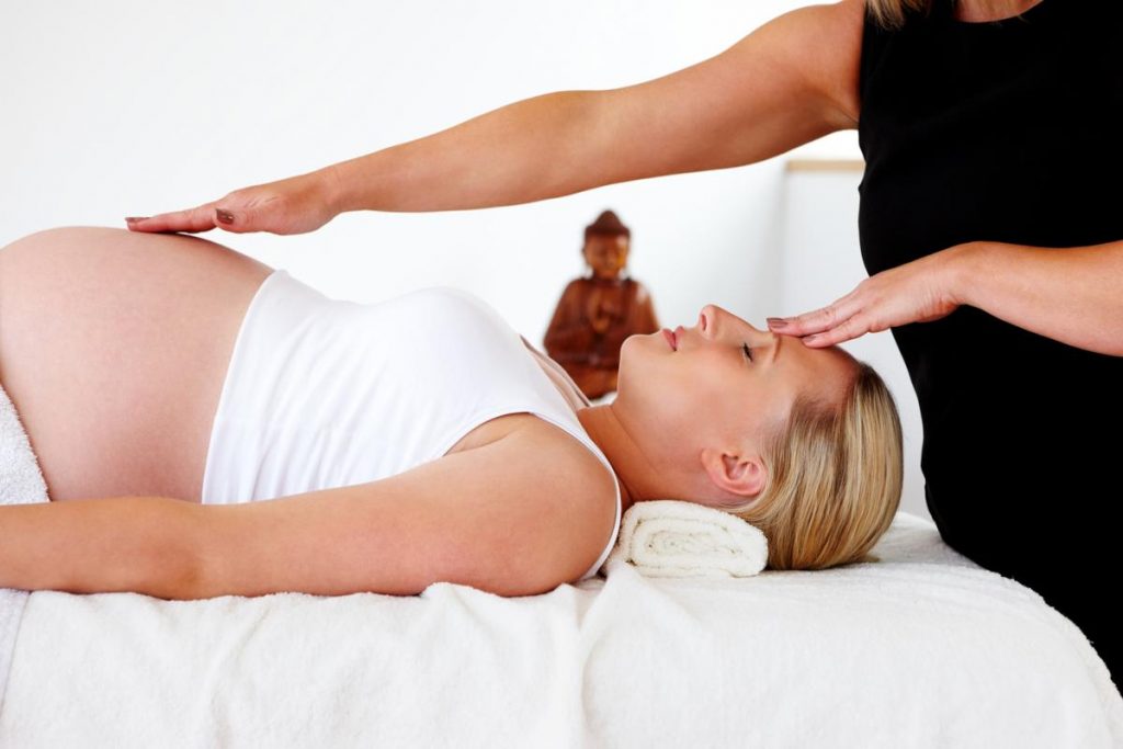 The Numerous Advantages of Maternity Acupressure